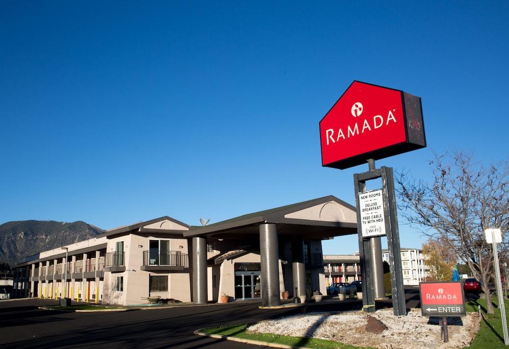 Ramada By Wyndham Flagstaff East Hotel Ngoại thất bức ảnh