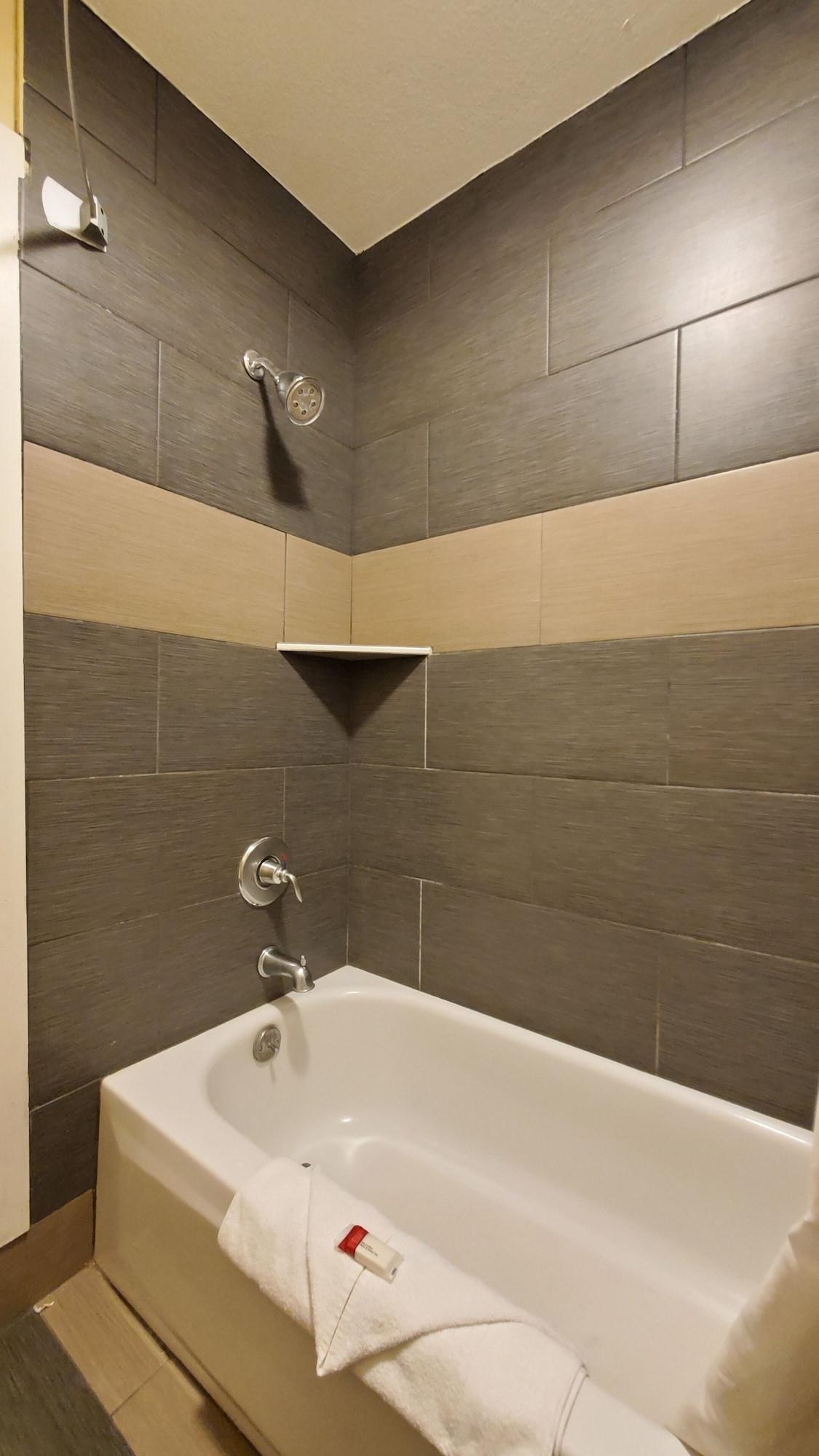Ramada By Wyndham Flagstaff East Hotel Ngoại thất bức ảnh