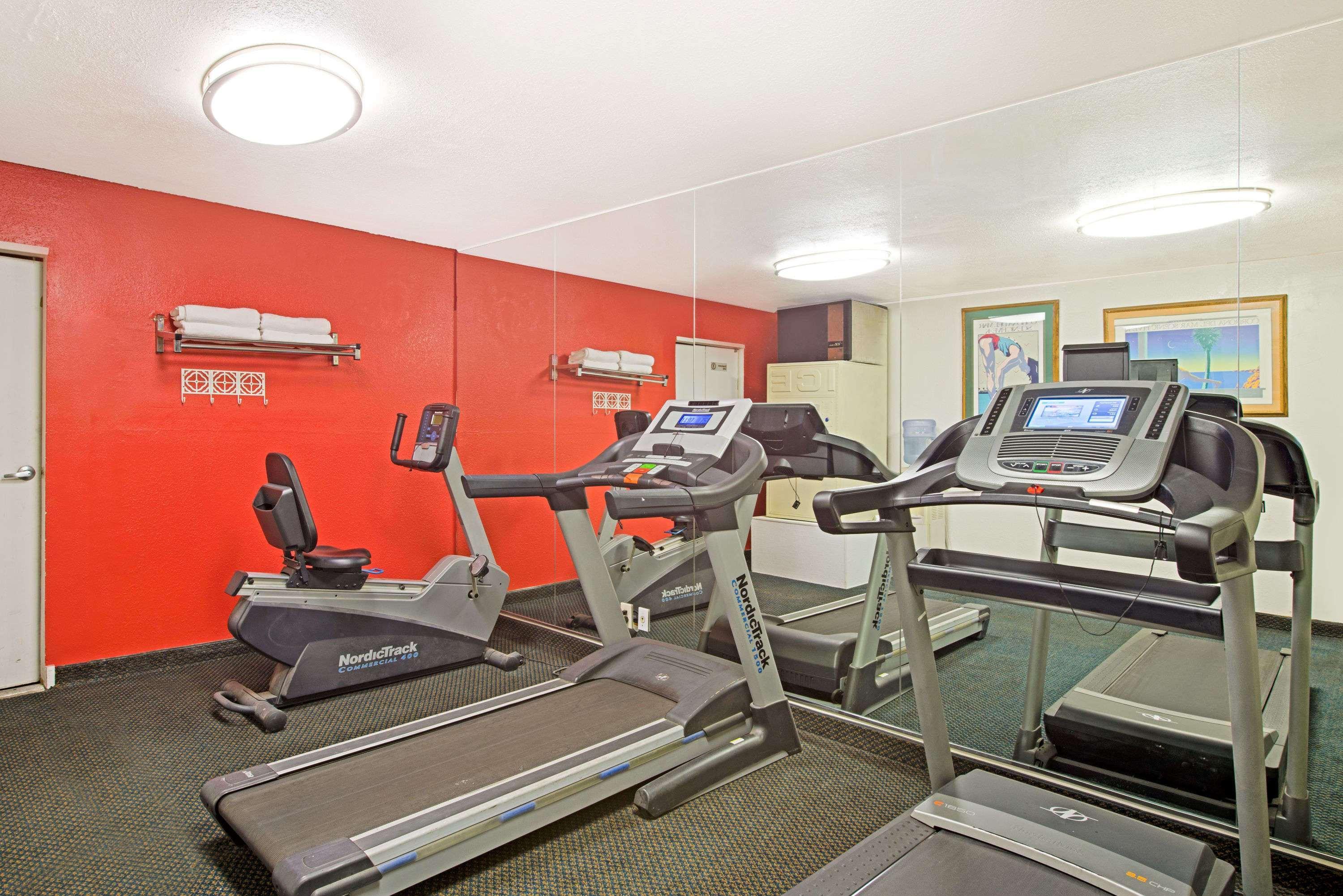 Ramada By Wyndham Flagstaff East Hotel Ngoại thất bức ảnh